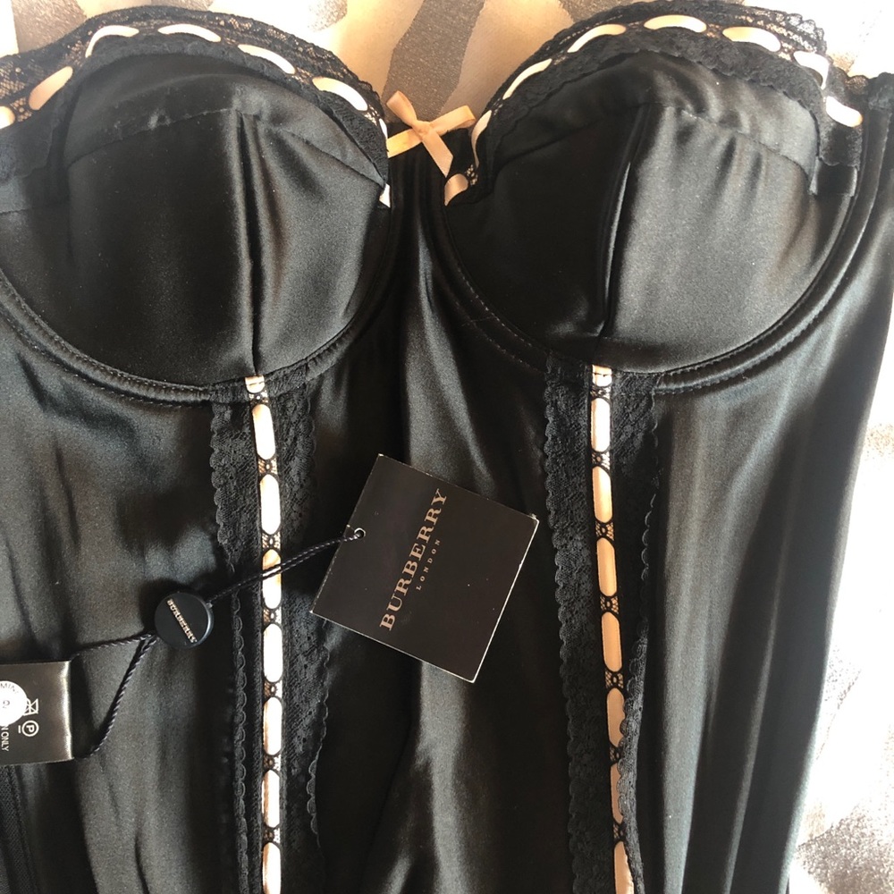 Burberry black and dusty pink sexy corset - Picture 6 of 6